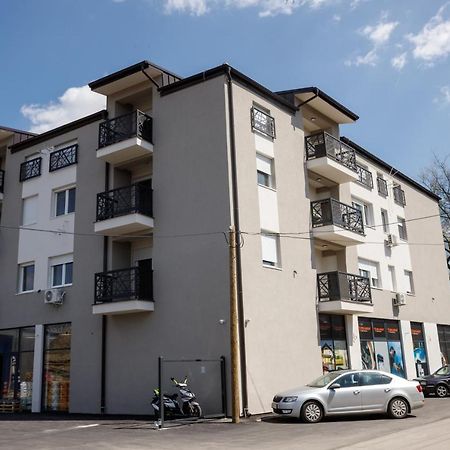 Apartman Miluro ซูโบติกา ภายนอก รูปภาพ