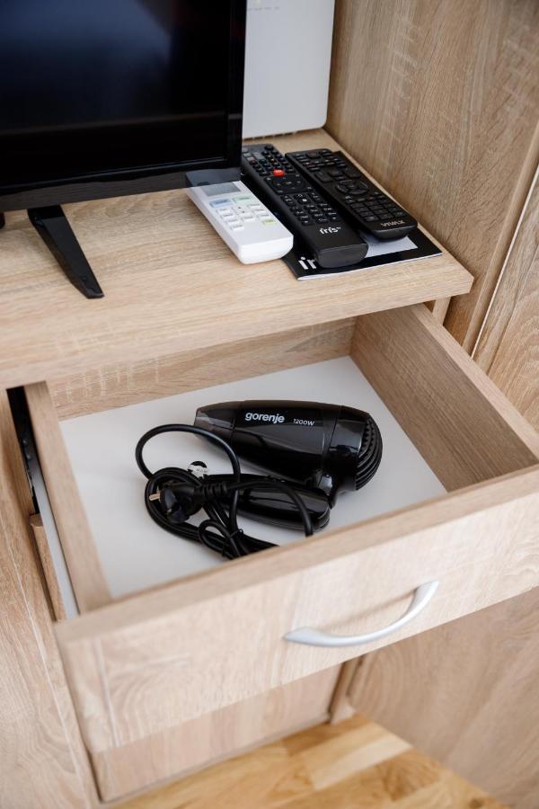 Apartman Miluro ซูโบติกา ภายนอก รูปภาพ
